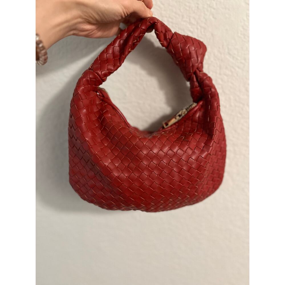 NEW Melie Bianco Drew Red Woven Vegan Leather Hobo Bag Top Handle Y2K Minimalist - Picture 6 of 8